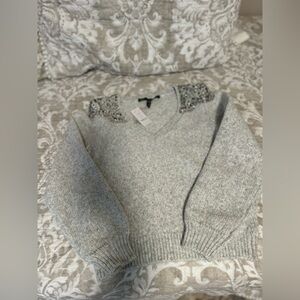Light Grey V-Neck Sweater with Jewles